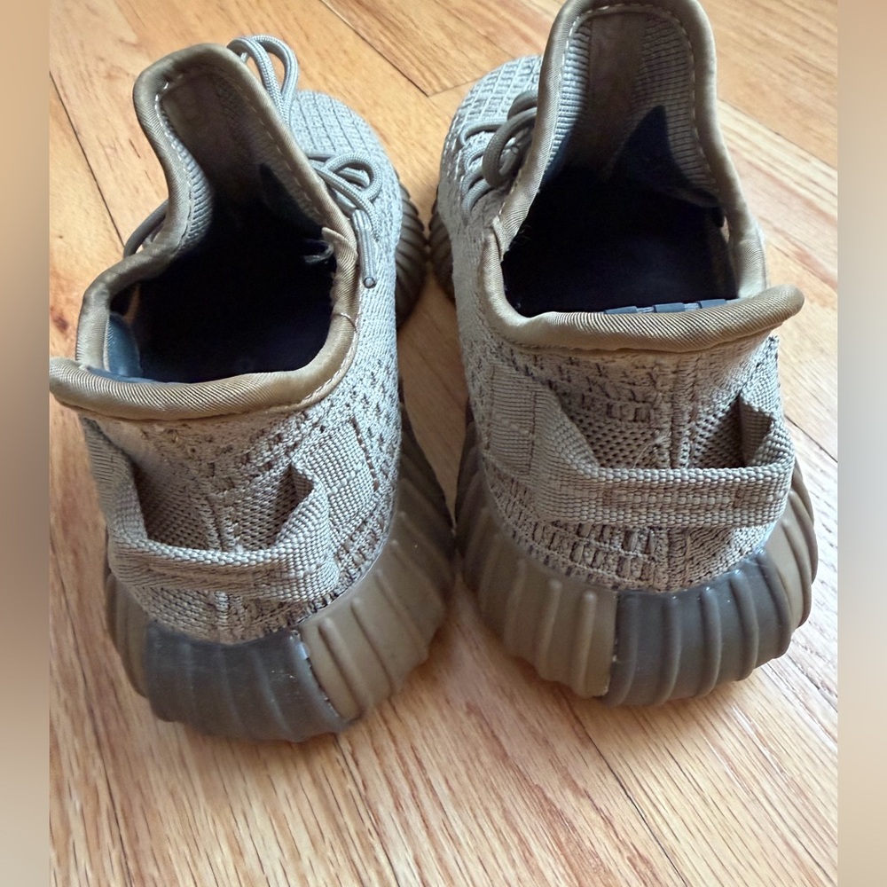 Adidas Boost Earth Color Sneakers - Picture 3 of 9